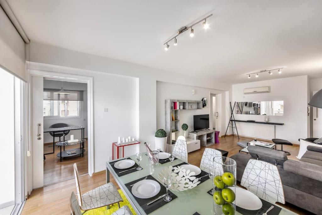 Luxurious Bright & Stylish 2Br With Office In Nicosia Διαμέρισμα Εξωτερικό φωτογραφία